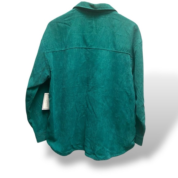 Women’s No Comment NY Green Corduroy Button Front Oversized Shirt - Picture 3 of 6